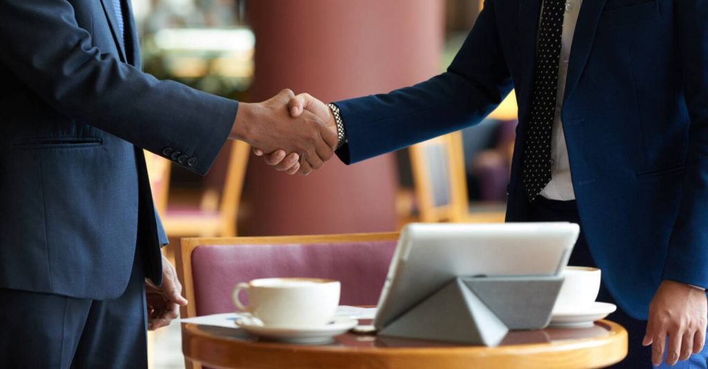 أساسيات إتيكيت وبروتوكول الأعمال